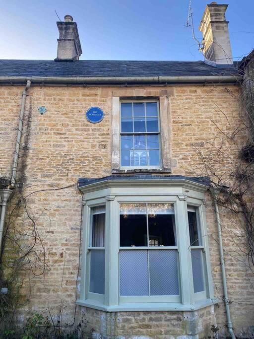 Historic Cotswold Chic Style For Uk Staycation Буртон-он-те-Уотер Экстерьер фото